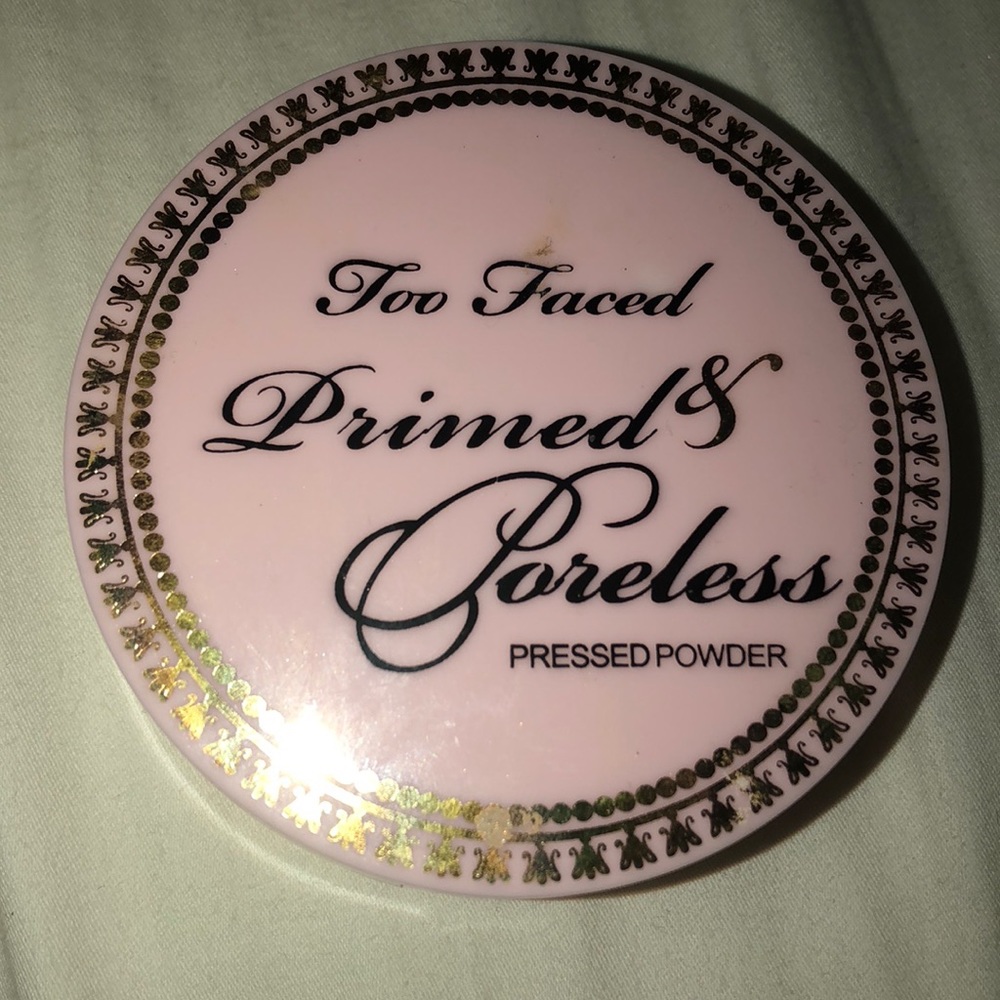 TOO FACED PRIMED PORELESS PRESS POWDER